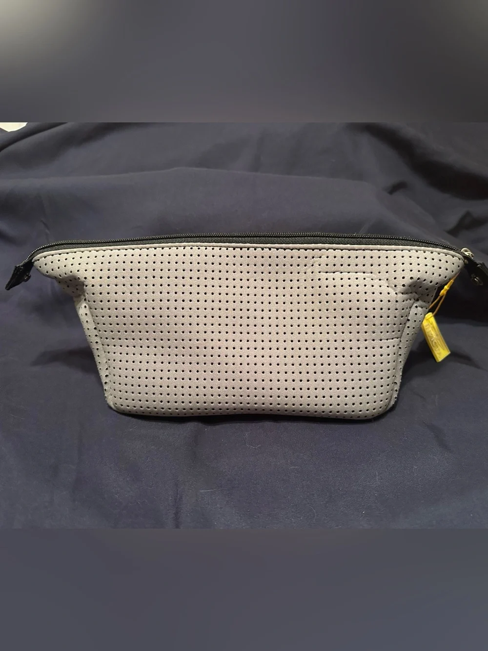 Mayamar NWT Perforated Neoprene Cosmetic Makeup Travel Pouch Bag Gray Large
